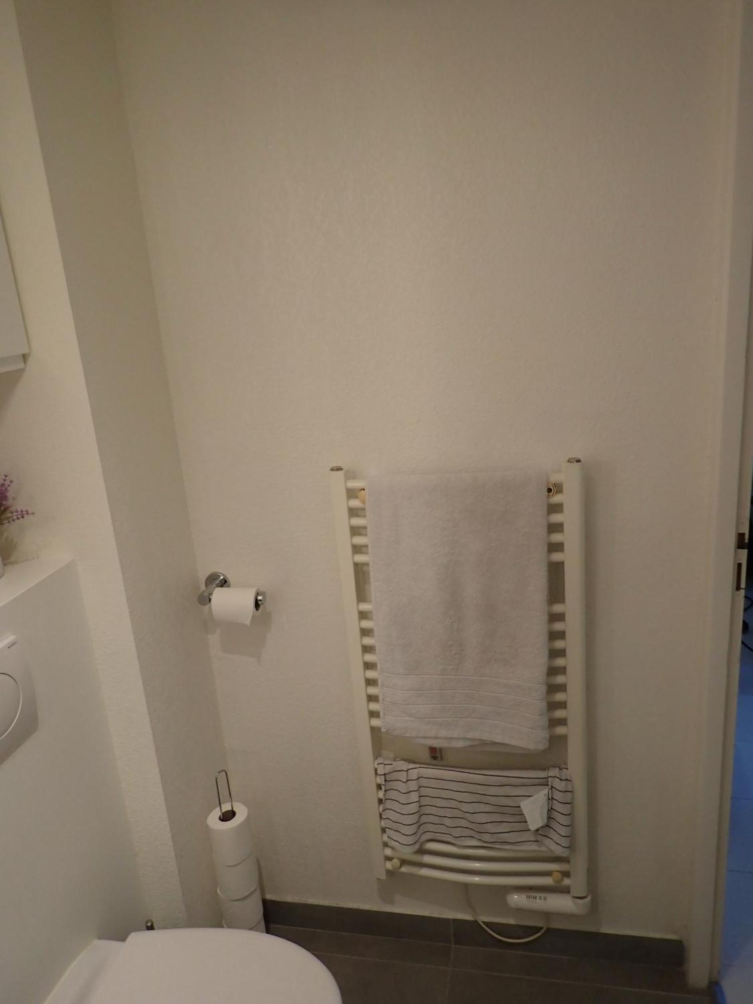 Suite 1 Chambre, 1 Sejour, Climatise, Piscines, 400M De La Mer La Londe-les-Maures Kültér fotó